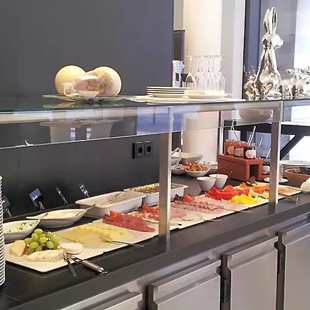 سراة هوتل ساكس نورمبرغ 3*